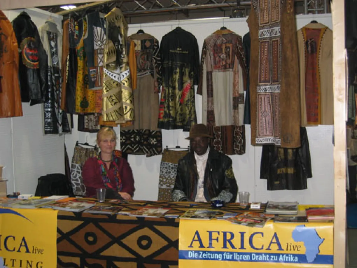 AFRICA live Messestand beim Import Shop Berlin