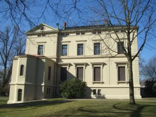 Bild: Villa Merkel restauriert mit Spezial-Baustoffen von epasit