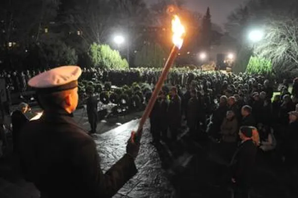 Bild: Willkommen bei der Kriegsgräberfürsorge, Heribert Bruchhagen