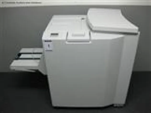 Bild: Online Versteigerung von diversen Multifunktionsgeräten.