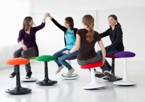 Bild: Weltneuheit ONGO® Seat - gesunder Rücken durch aktives Sitzen