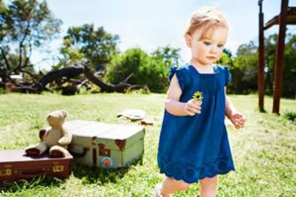 Bild: Entzückende Mode für kleine Entdecker: Chicco präsentiert neue Frühjahr-/Sommeroutfits für die Allerkleinsten