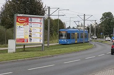 Bild: Aufsehenerregende Plakataktion der zookauf-Gruppe zur Garten- & Zooevent 2014