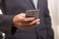 Bild: Diskretion bitte - Wenn Krisen und Skandale für Unternehmen und Management zur Gefahr werden