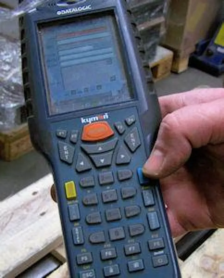 Barcodescanner mit abas-ERP-Maske