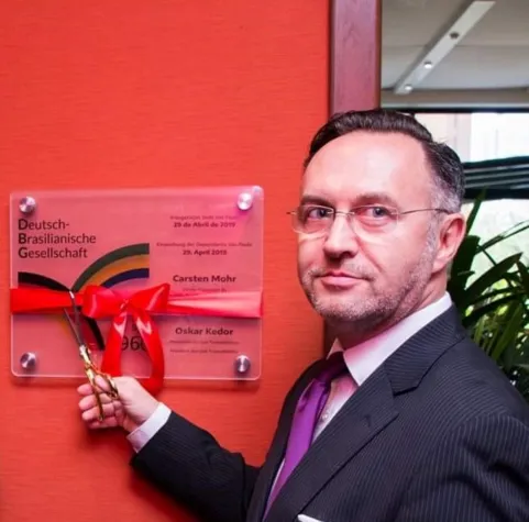 Bild: Schatzmeister Mohr beseitigt strukturelles Defizit und verläßt DBG