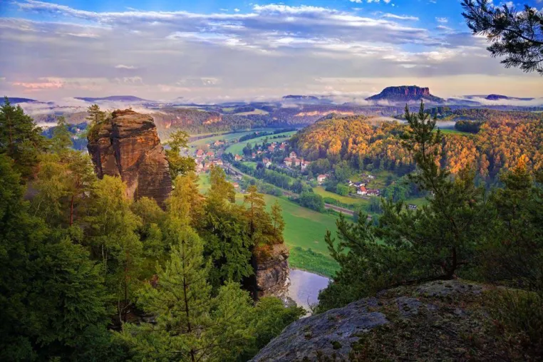 Bild: Sächsische Schweiz lädt mit Imagefilm zum Deutschen Wandertag 2016