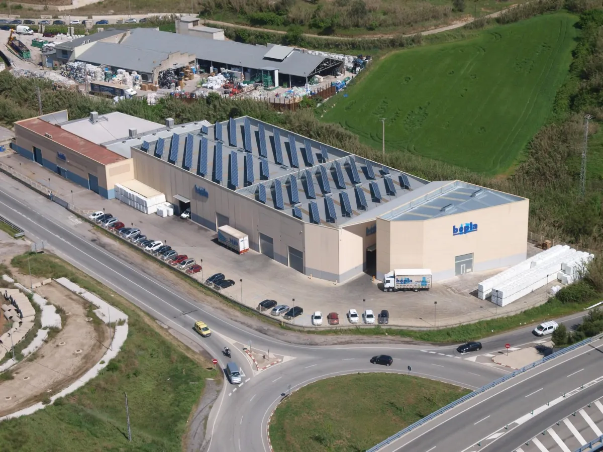 ALPLA übernimmt Bopla S.A. im Rahmen eines Asset Deals.