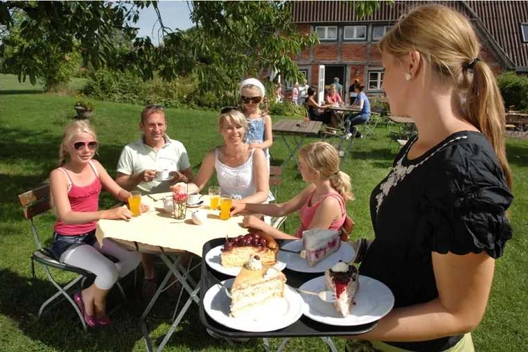 Bild: Herzogliche Landpartie: Raus aufs Land im Herzogtum Lauenburg