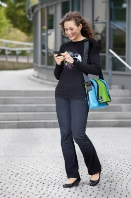 Bild: Smart shoppen in der Weihnachtszeit – congstar gibt Tipps zum Topthema Online-Shopping