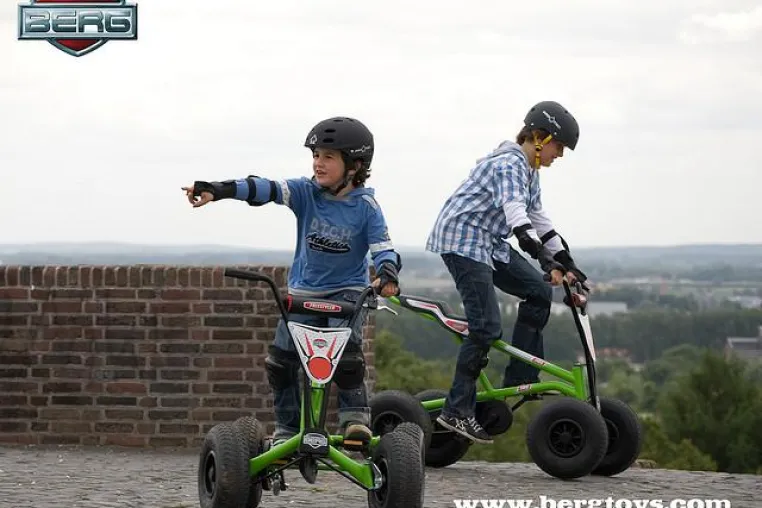 Bild: Stuntman gesucht: Der Freestyler 2WD braucht coole Fahrer