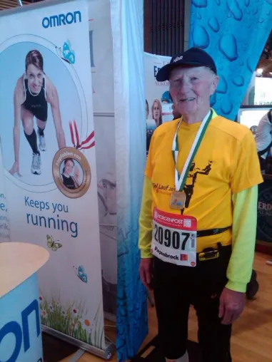 Bild: 83-jähriger Marathonläufer Hellmuth ist immer noch fit wie ein Turnschuh