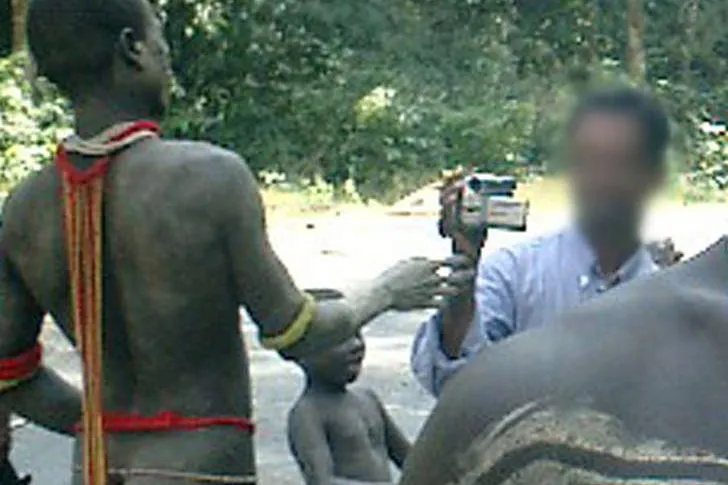 Indien: Polizei in "Menschensafaris" auf Andamanen verwickelt Bild: Indien: Polizei in "Menschensafaris" auf Andamanen verwickelt