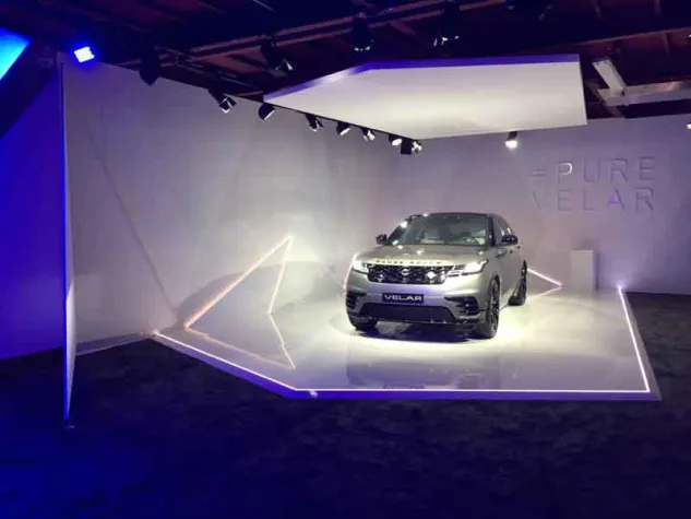 VOSS+FISCHER bringt Range Rover Velar aufs Schiff Bild: VOSS+FISCHER bringt Range Rover Velar aufs Schiff