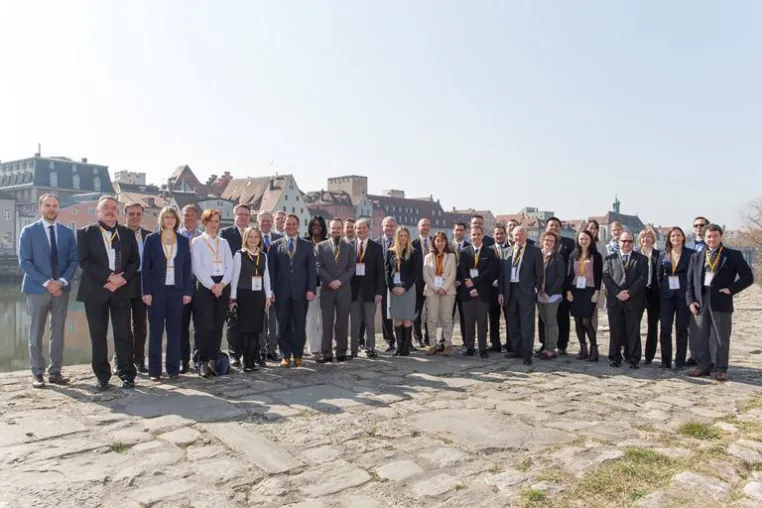 Bild: Jahreskonferenz der Tax Representative Alliance in Regensburg