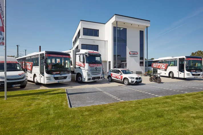 Bild: Mehr Umsatz und Gewinn: Fahrschule Rettig Gruppe setzt starken Wachstumskurs fort