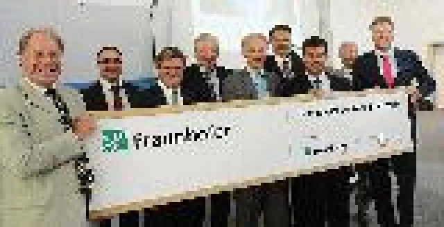 Bild: Gebündelte Kompetenzen am Standort Rosenheim: Fraunhofer-Zentrum Bautechnik eröffnet