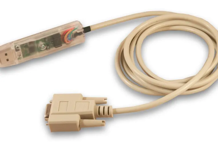 Bild: USB-Mini-Stick mit 4 Relais-Ausgängen