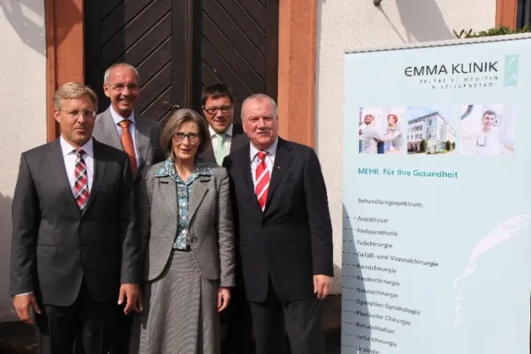 Jubiläum der Seligenstädter Emma Klinik: 15 Jahre patientenorientierte Medizin im Rhein-Main-Gebiet Bild: Jubiläum der Seligenstädter Emma Klinik: 15 Jahre patientenorientierte Medizin im Rhein-Main-Gebiet
