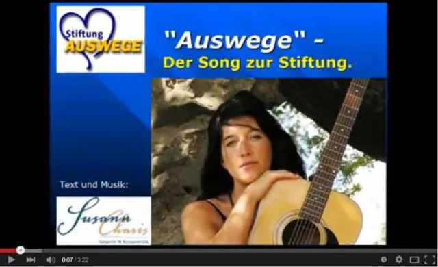 Bild: Liedermacherin widmet Stiftung Auswege einen Song