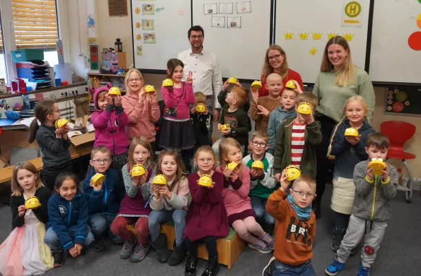 Bild: Bee-Bots für die St. Marienschule