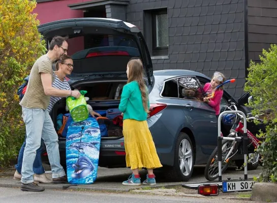 Bild: Sorglos in den Sommer – Tipps für eine sichere Reise mit dem Auto