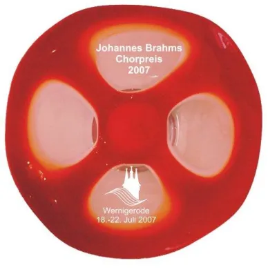 Bild: Glaskunst aus Wernigerode für die Gewinner des Internationalen Johannes-Brahms-Chorfestivals