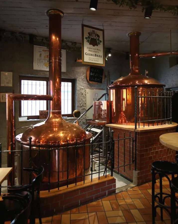 Ab 7. März lädt das Brauhaus Georgbraeu zu Brauerei-Führungen ein (Foto: Brauhaus Georgbraeu)