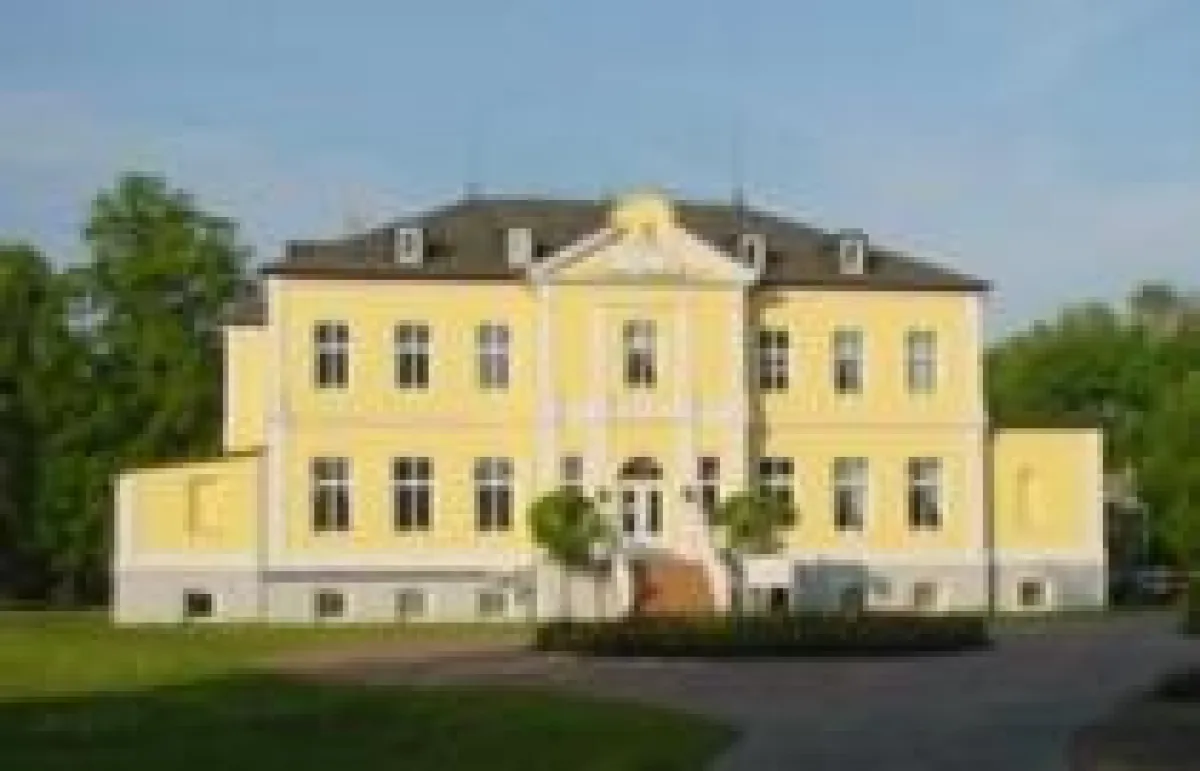 Schloss Poggelow