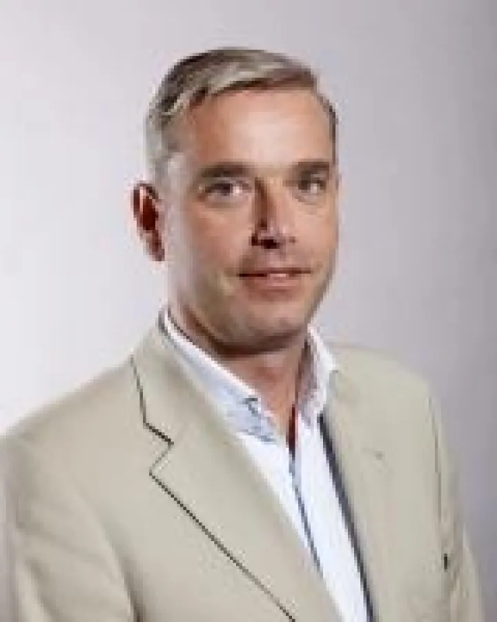 Patricius de Gruyter punktet mit Vertriebsstrategien für neue Medien