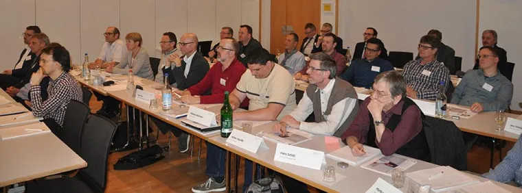 Bild: Anwender und Hersteller besprechen künftige Entwicklung der Workload Automation Software