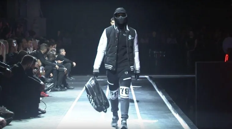 Online-Shop für Mode im Streetwear Luxussegment Bild: Online-Shop für Mode im Streetwear Luxussegment