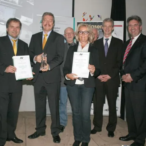 Bild: Innovations- und Ausbildungspreis 2012