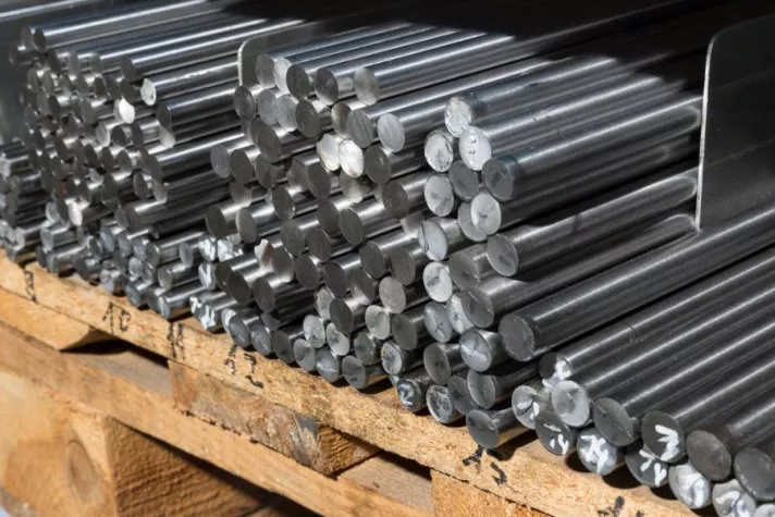 Bild: Direkt einsetzbar - geschliffener Rundstahl in kleinen Durchmessern