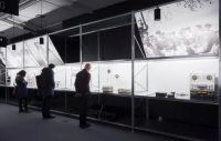 Bild: UNIRACK statt Schauvitrine: Humboldt-Box mit ungewöhnlicher Präsentationstechnik