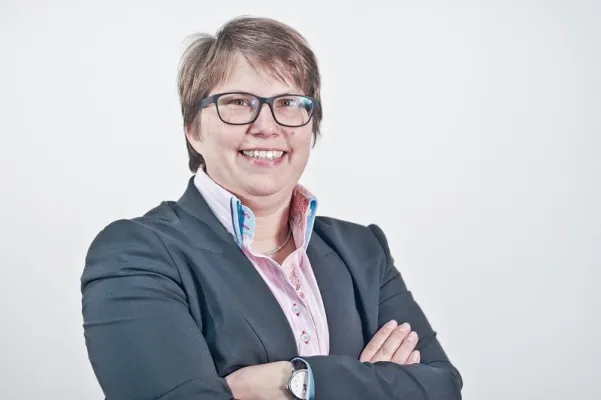 Silke Tannapfel ist neue Administrative Geschäftsführerin des HZI Bild: Silke Tannapfel ist neue Administrative Geschäftsführerin des HZI