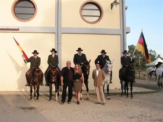 Bild: Deutsche Reiter holen Silber und Bronze in Italien