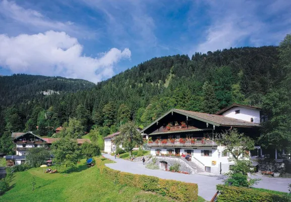 Bild: Der Tannerhof verbindet Tradition mit Trend: Seit über 100 Jahren wird hier „Medical Wellness“ umgesetzt