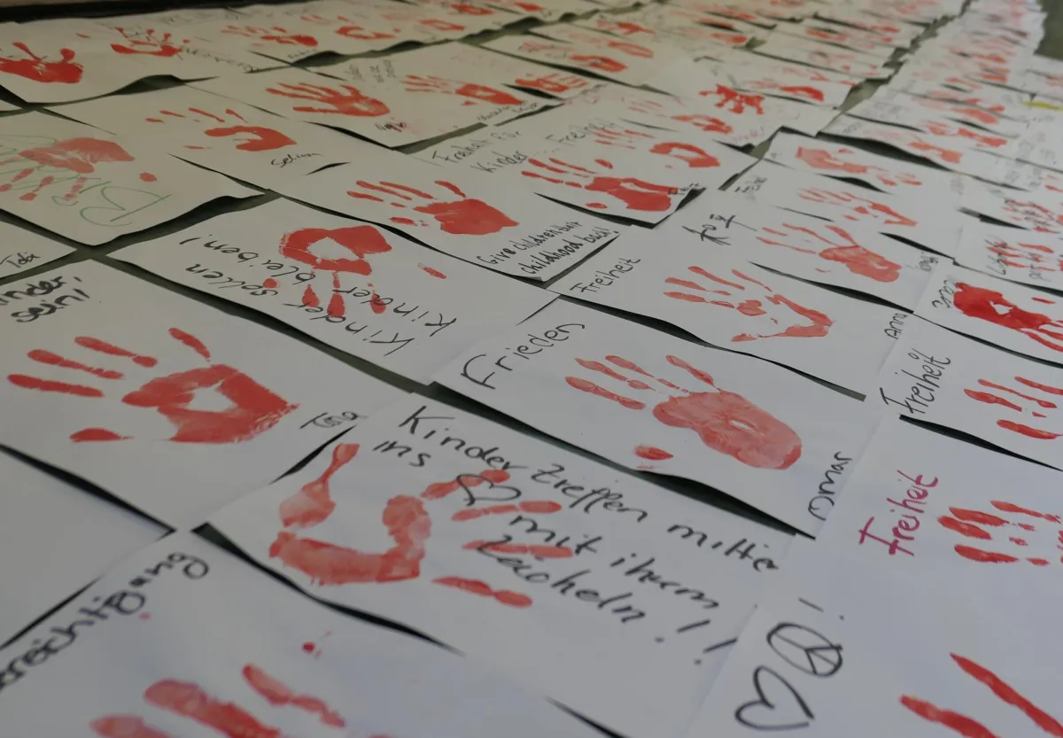 333 Rote Hände wurden im Leo-Statz-Berufskolleg gesammelt