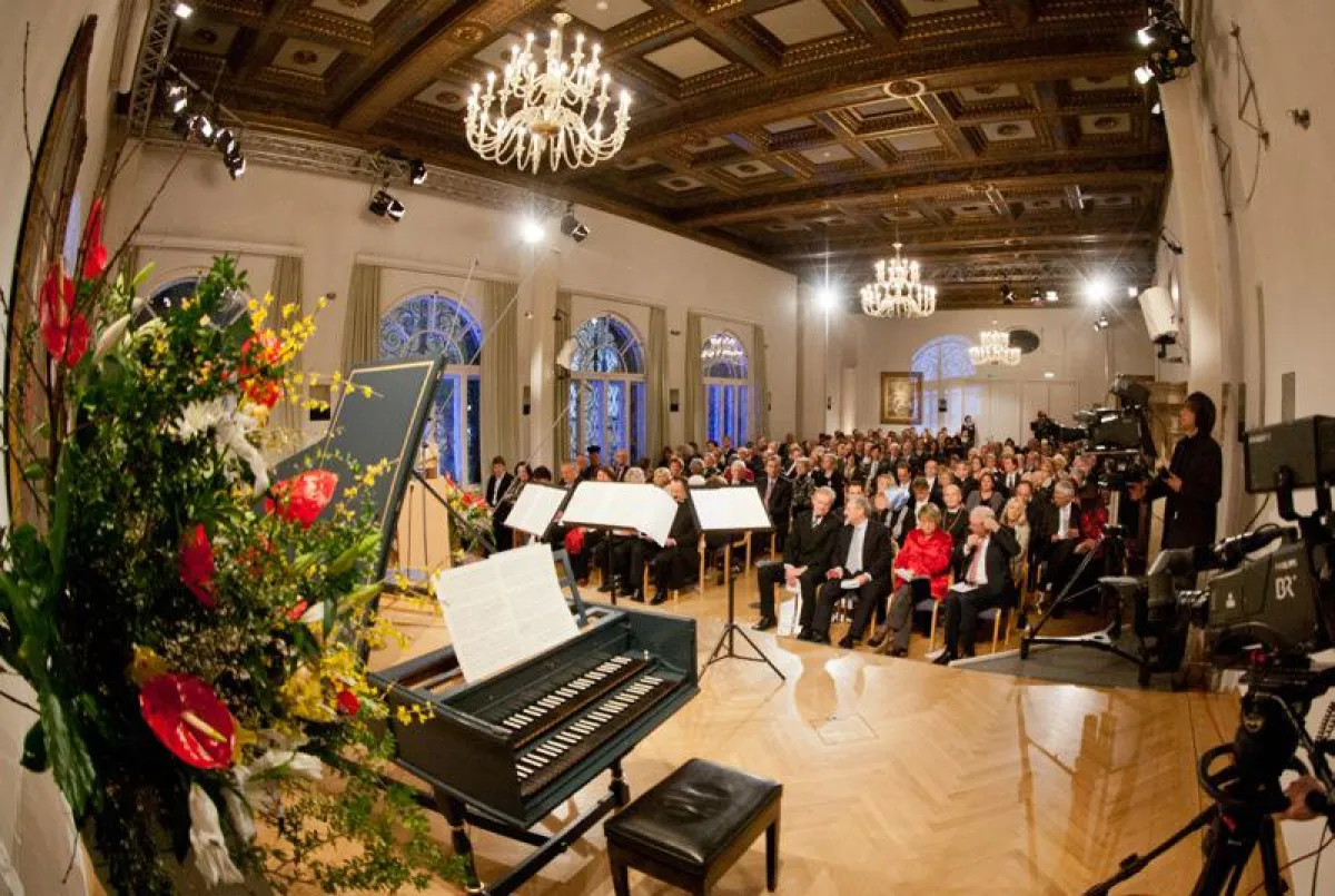 Festsaal von Schloss Tutzing (Copyright: EAT Archiv)