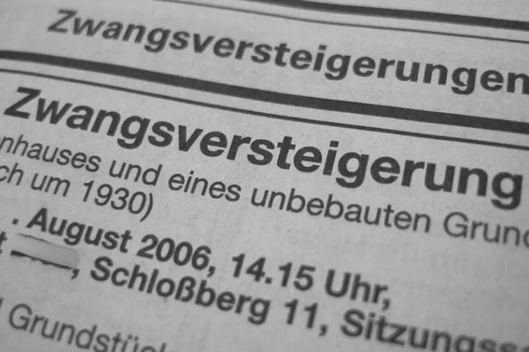 Bild: „Rentner werden in Zwangsversteigerung getrieben“