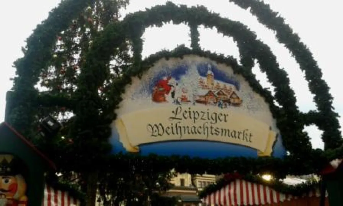 Leipzig Weihnachtsmarkt 2015 - Haupteingang