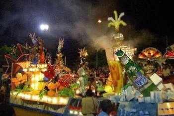 Bild: Karneval in Santiago de Cuba vom 21. - 28. Juli