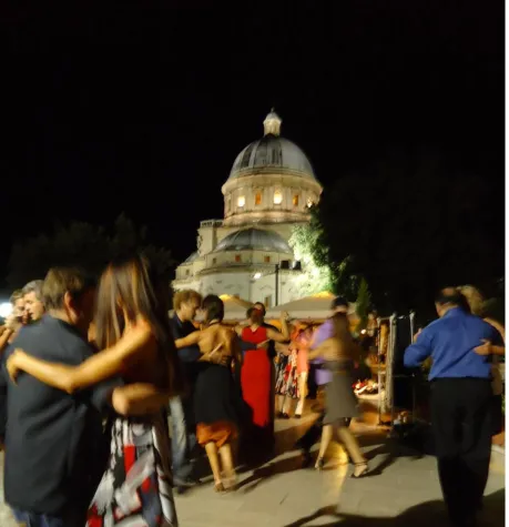 Bild: Rogaia Tangoreisen, Sommer 2013, Tangokurs mit Joseba & Bakartxo, Tango und entspannter Urlaub in Italien