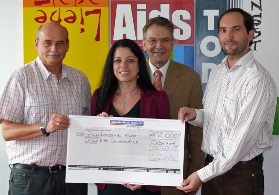 Bild: dbbj nrw und Sparda-Bank spenden 2.000 Euro an AIDS-Hilfe Düsseldorf