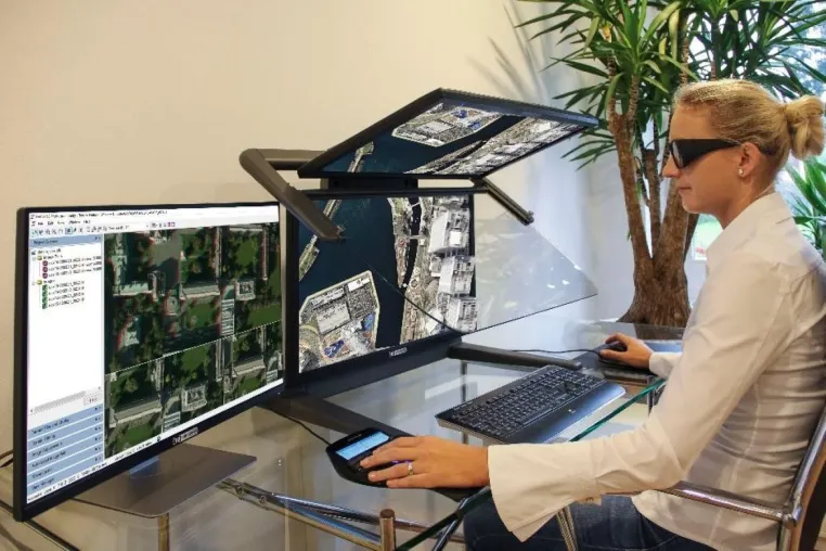 3D-Stereo Visualisierung mit 3D PluraView verbessert Hexagon ImageStation® Photogrammmetrie-Workflow Bild: 3D-Stereo Visualisierung mit 3D PluraView verbessert Hexagon ImageStation® Photogrammmetrie-Workflow