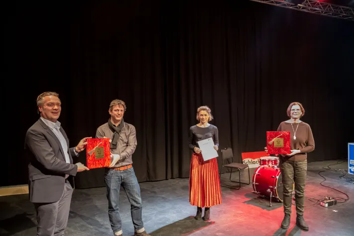 Bild: EVENT PARTNER zeichnet Kristina Vogt und #AlarmstufeRot mit dem ZORA AWARD 2021 aus