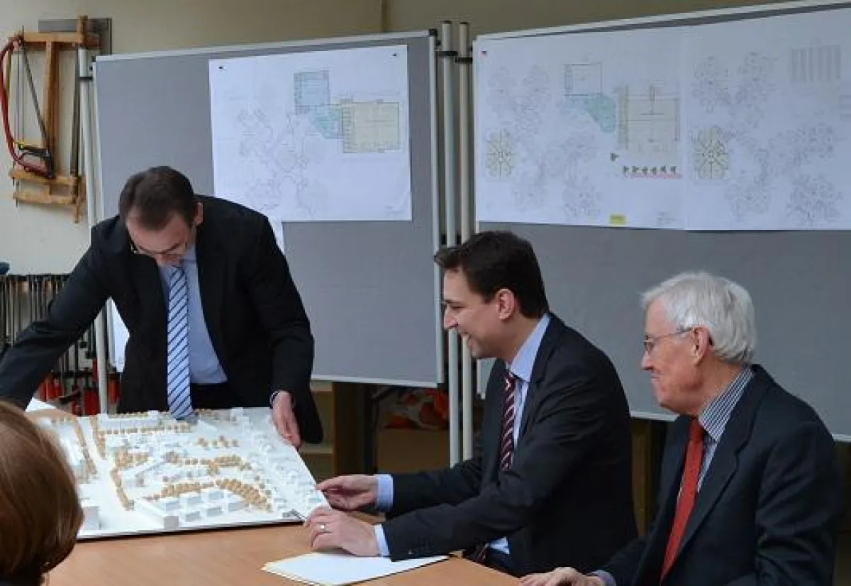 Staatssekretär Eisenreich zu Besuch in der Aktion Sonnenschein