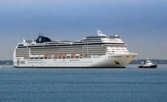 Bild: Noch 40 Tage bis zur Taufe der MSC Magnifica in Hamburg