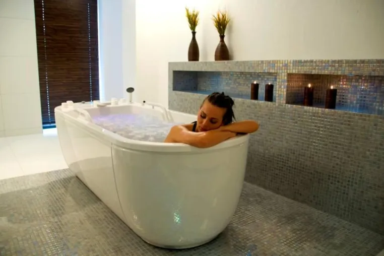 Bild: Wellness in den schönen Masuren - Das Vier-Sterne-Wellnesshotel Platinum lädt zur Erholung und zu Wellness ein